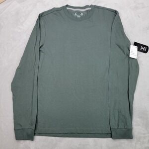 Xersion Shirt Mens Medium Crewneck Outdoor Performance Basic Base Layer‎ Adult M